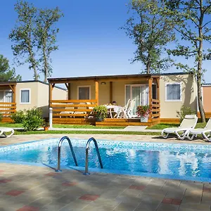 4* Village de vacances Maistra Valkanela Mobile Homes